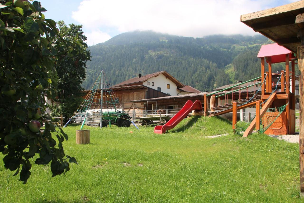 Gasthof zum Lowen Aschau Im Zillertal Exterior foto