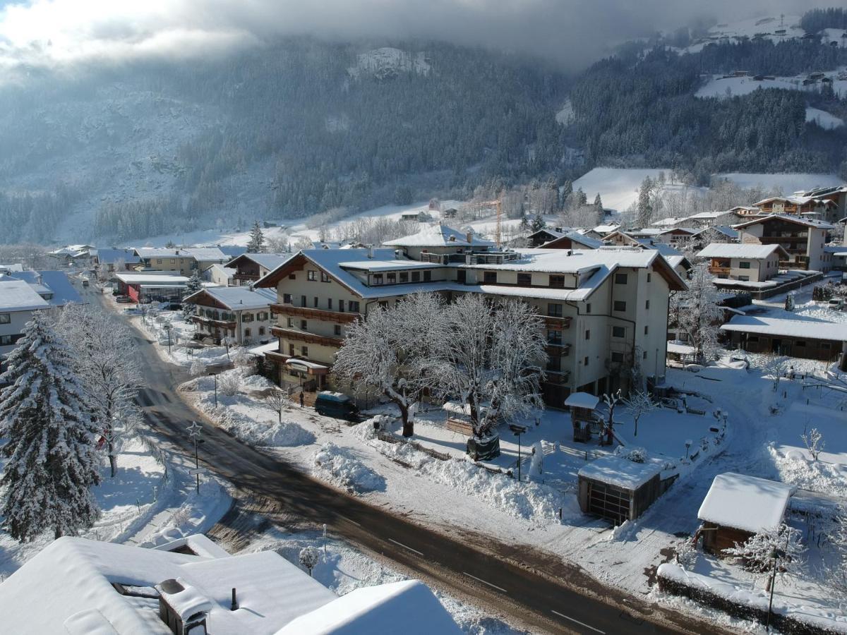 Gasthof zum Lowen Aschau Im Zillertal Exterior foto