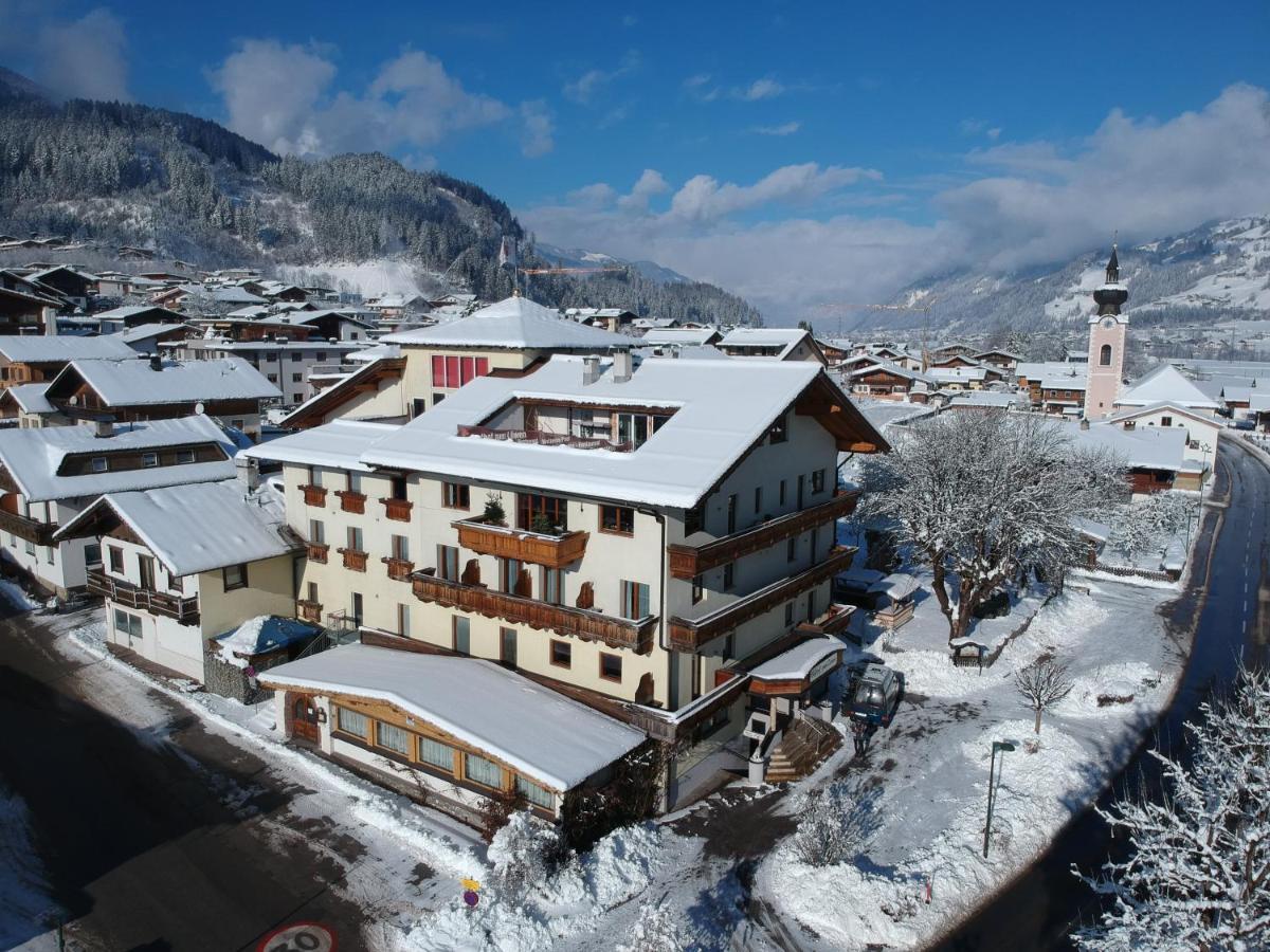 Gasthof zum Lowen Aschau Im Zillertal Exterior foto