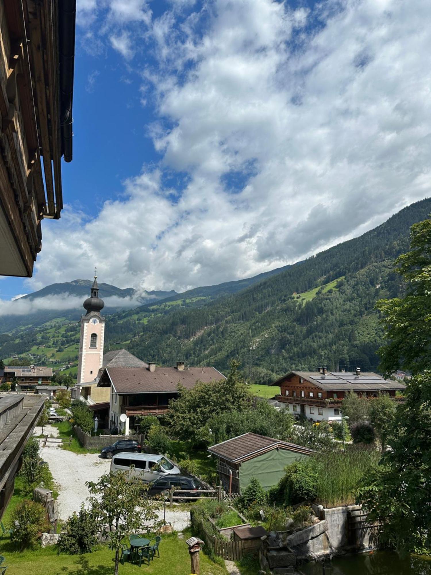 Gasthof zum Lowen Aschau Im Zillertal Exterior foto